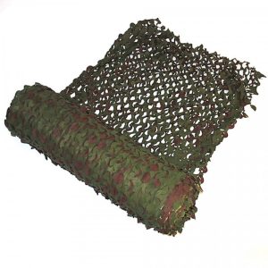 Camouflagenet vanaf de rol 145 cm breed wordt per meter verkocht ( 3 meter )